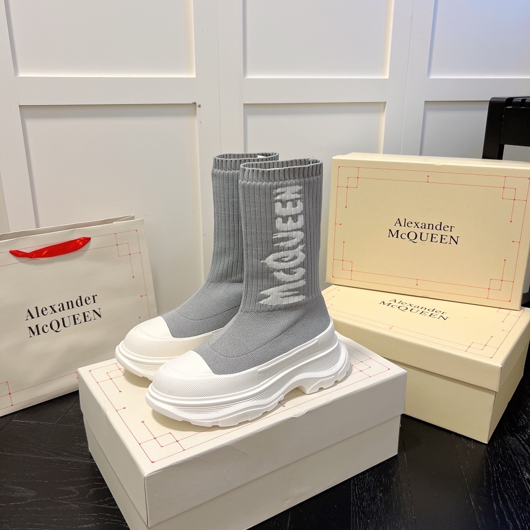 Alexander McQueen women sneakers sock boots-Luxeon