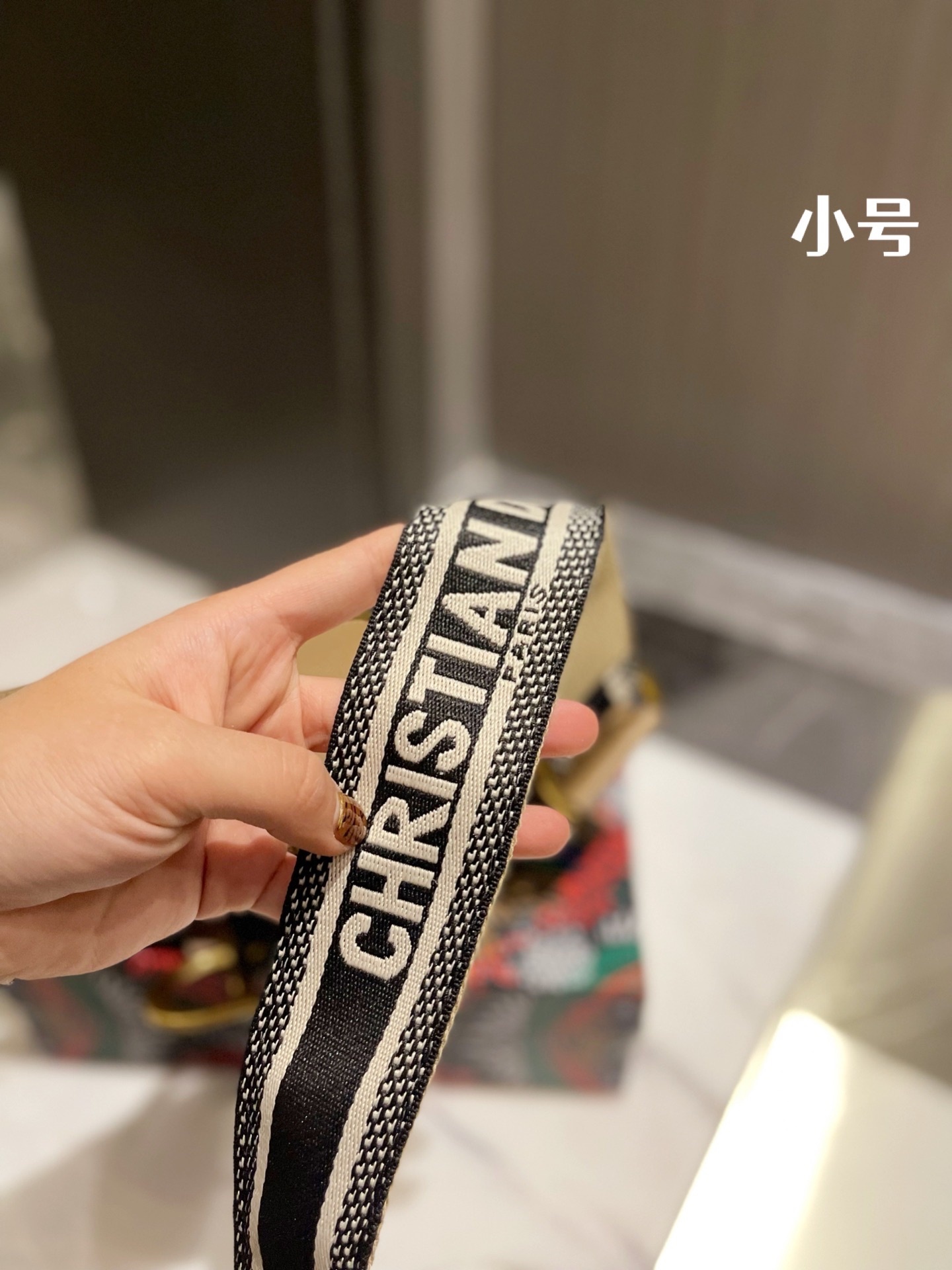 D style saddle handbags-Luxeon