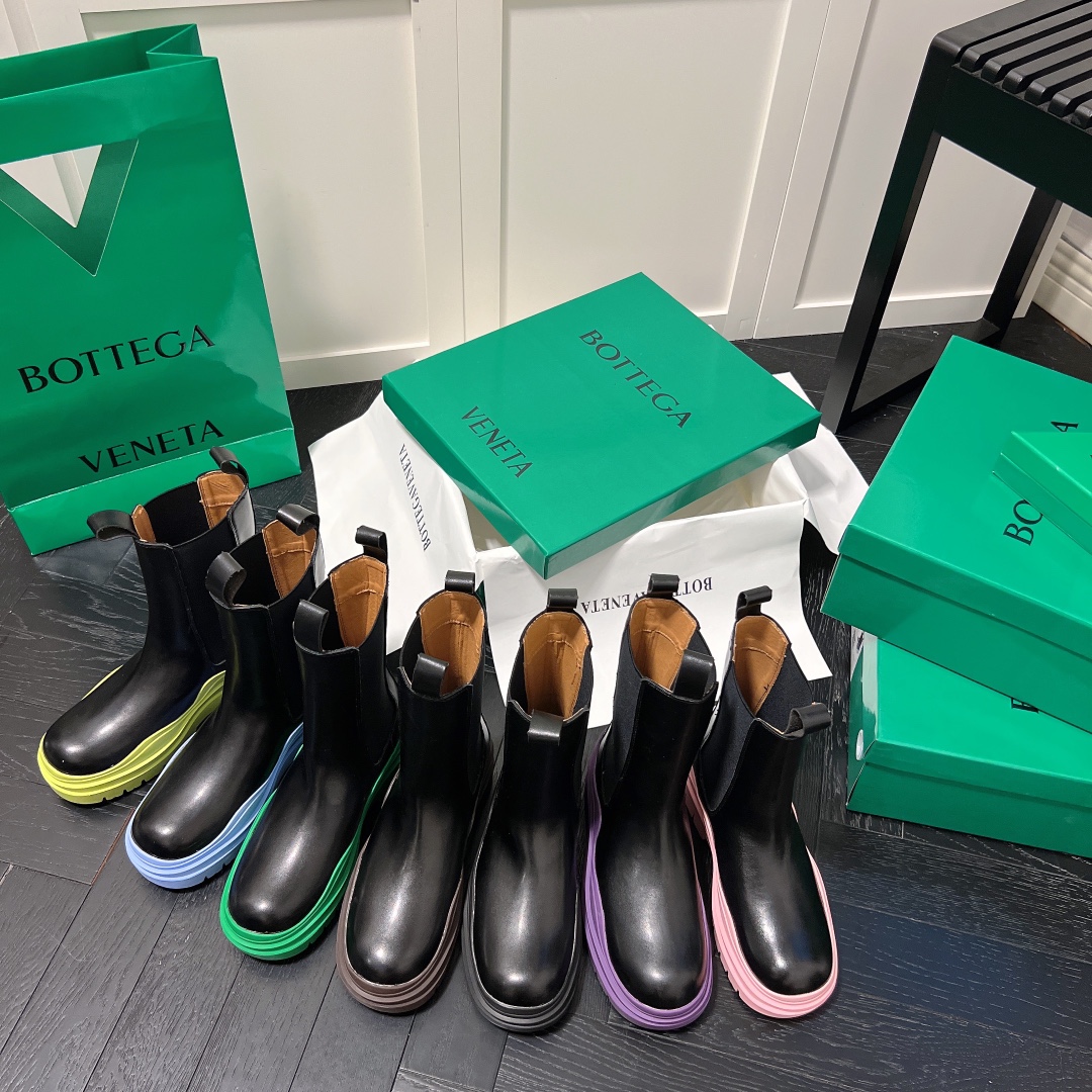 Bottega Venet mid-calf heeled boots-Luxeon