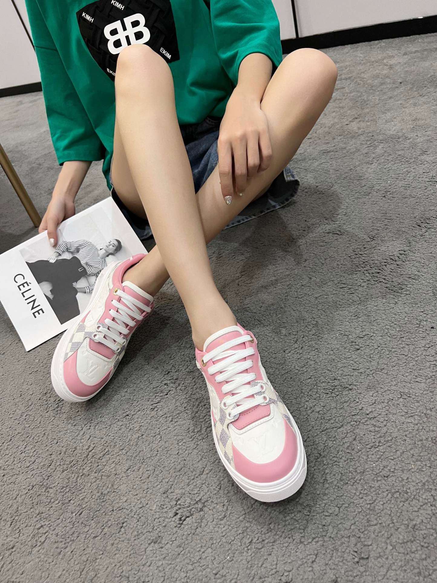 L style trendy women sneakers casual shoes-Luxeon