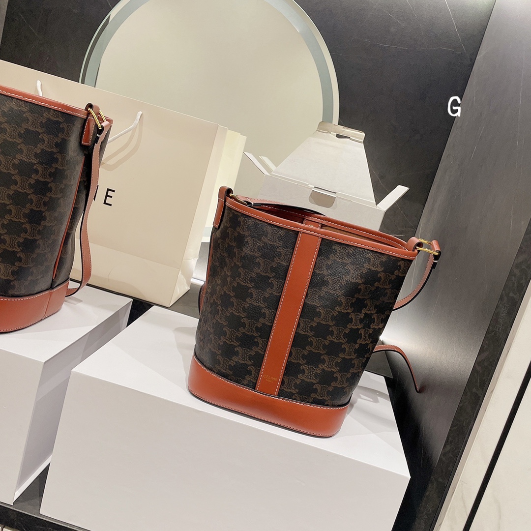 C style Handbags Tote Bags-Luxeon