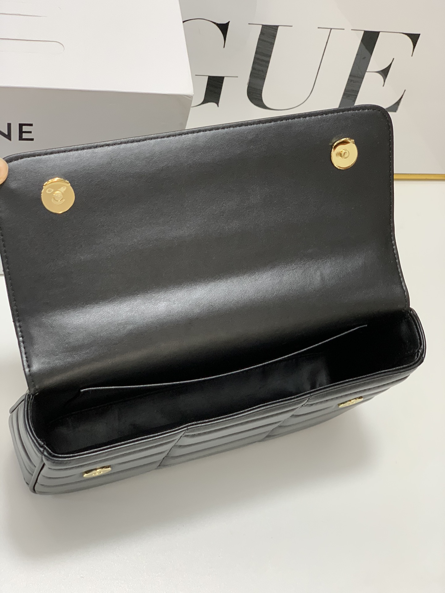 C style handbag-Luxeon