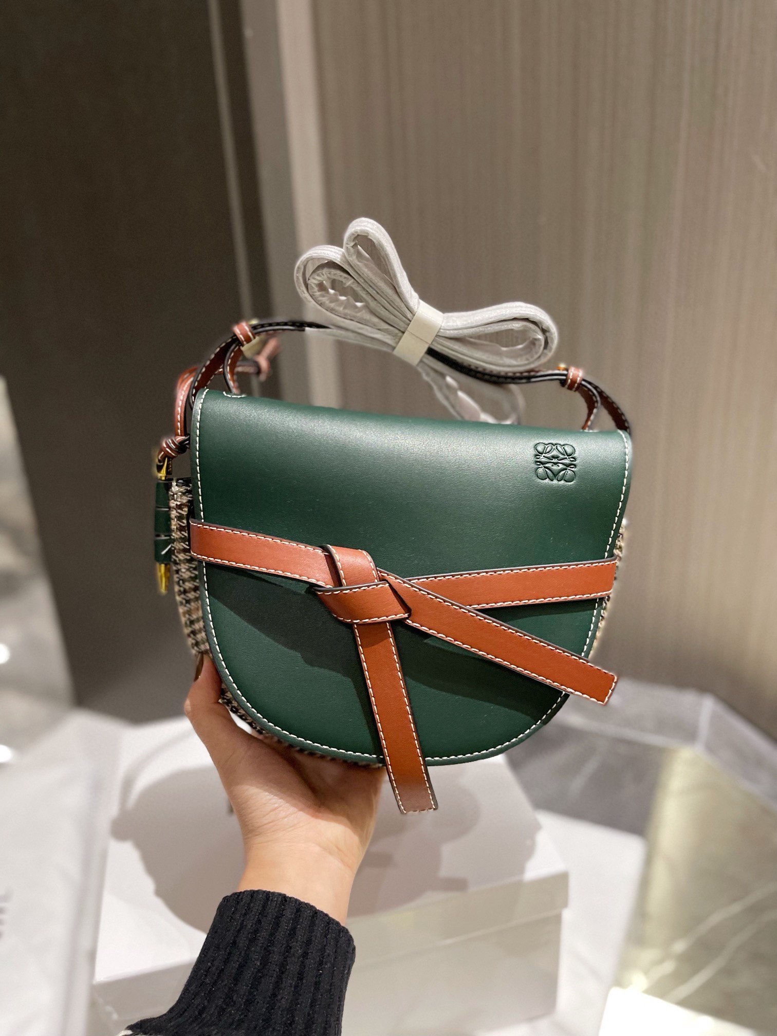 L style Gate Bag Saddle Bag Crossbody Bag-Luxeon