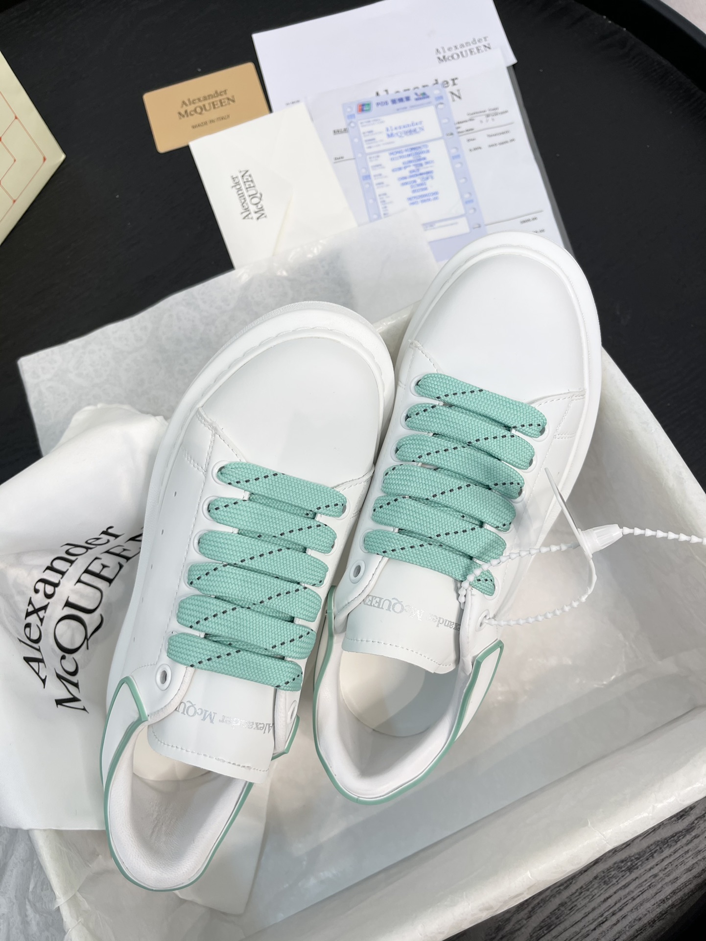 Alexander Mc QUEEN  women sneakers casual shoes-Luxeon