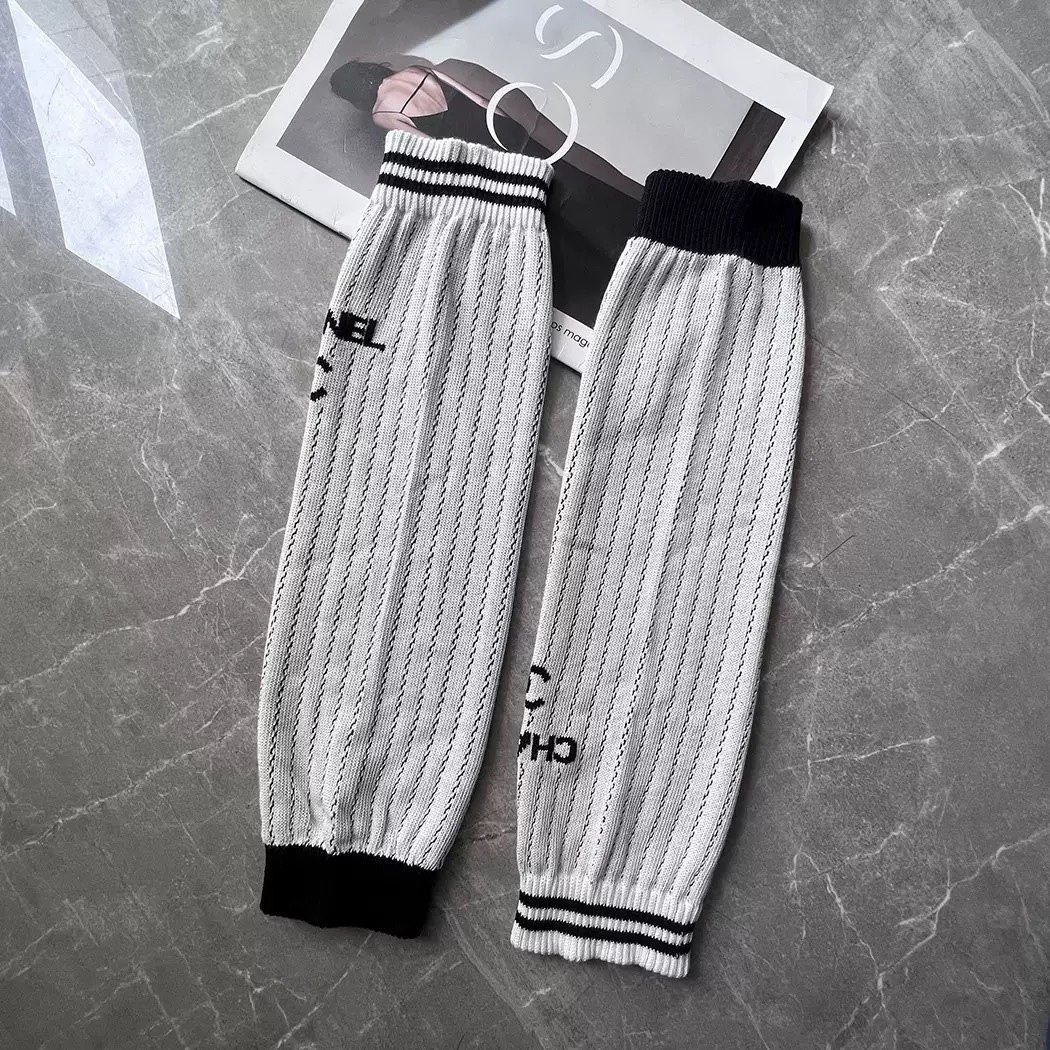 Thigh-high socks