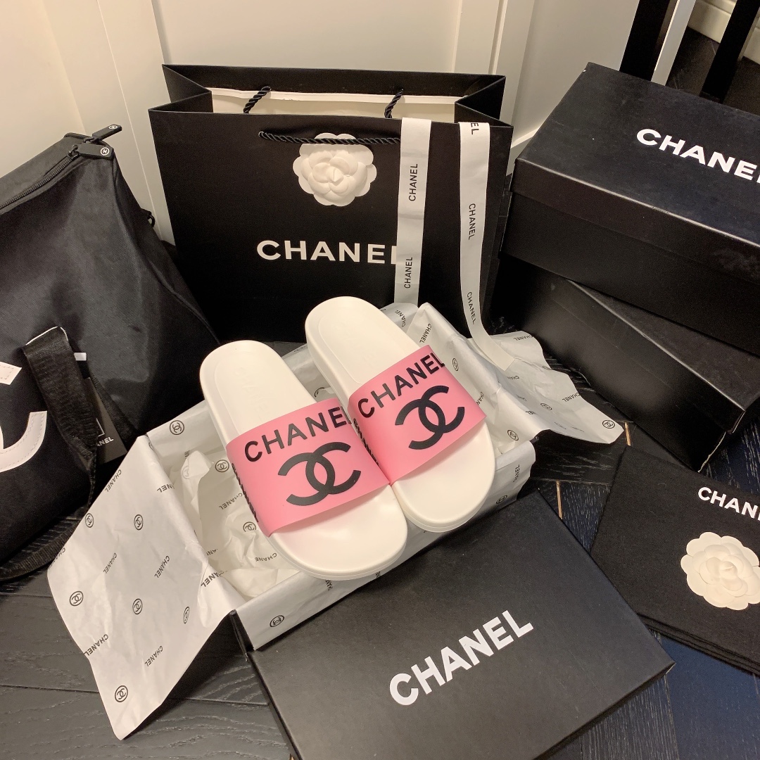 C style vintage slippers-Luxeon