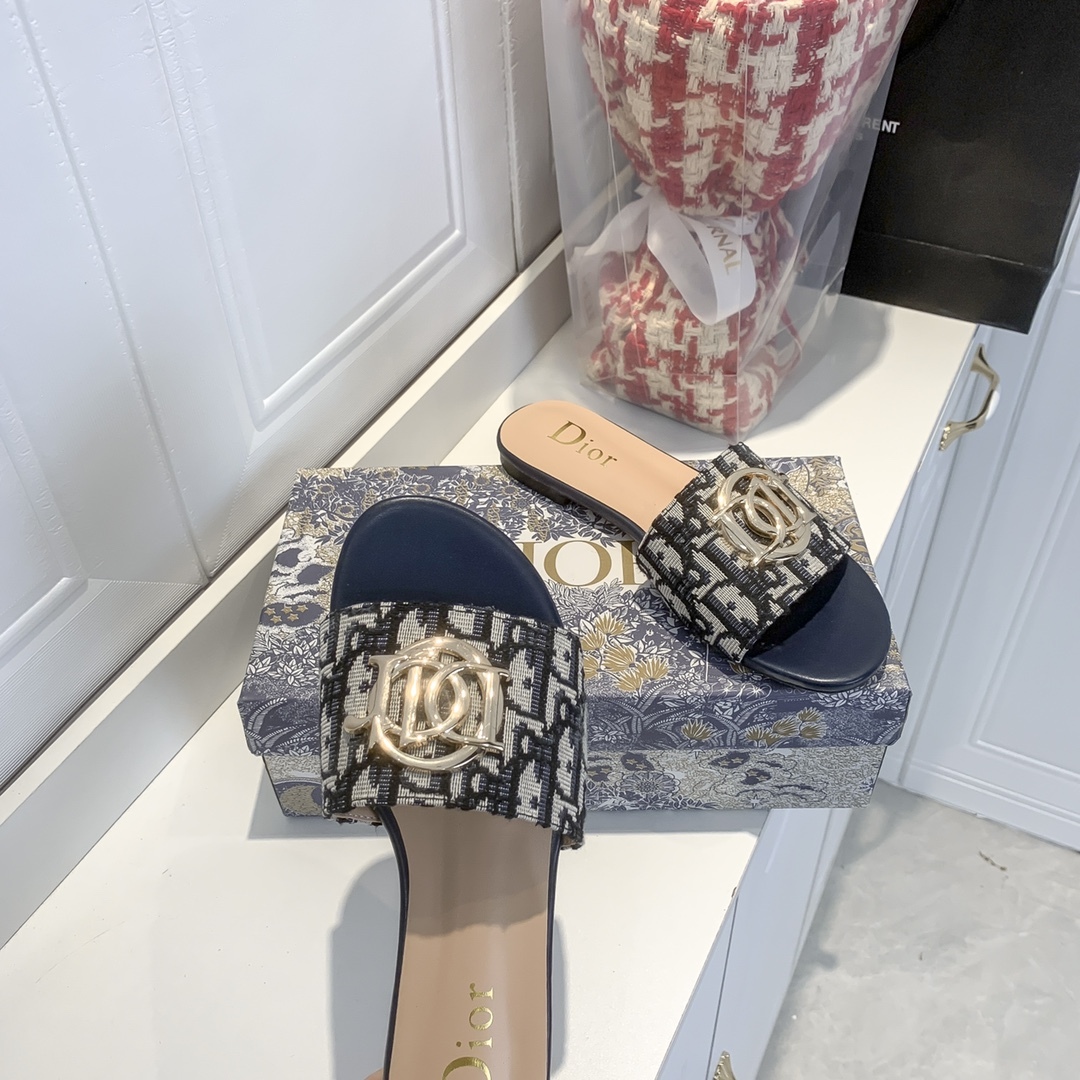 D style women embroidery summer slippers-Luxeon