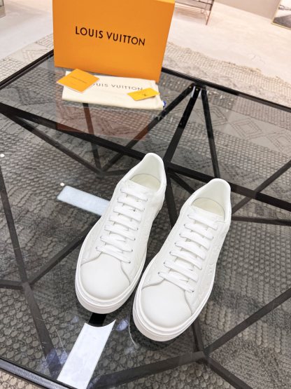 L style trendy women sneakers casual shoes-Luxeon