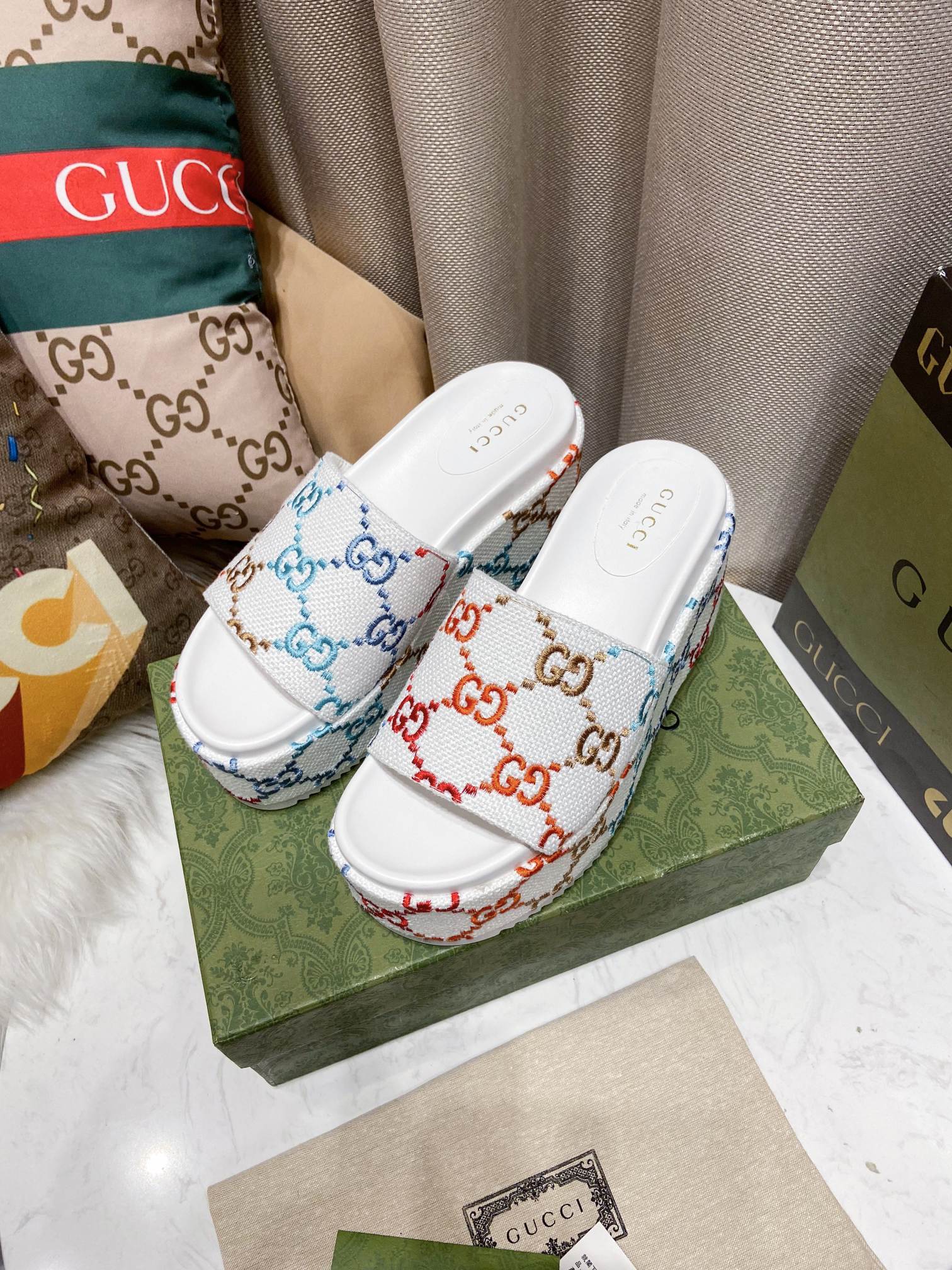 G style embroidered platform shoes-Luxeon