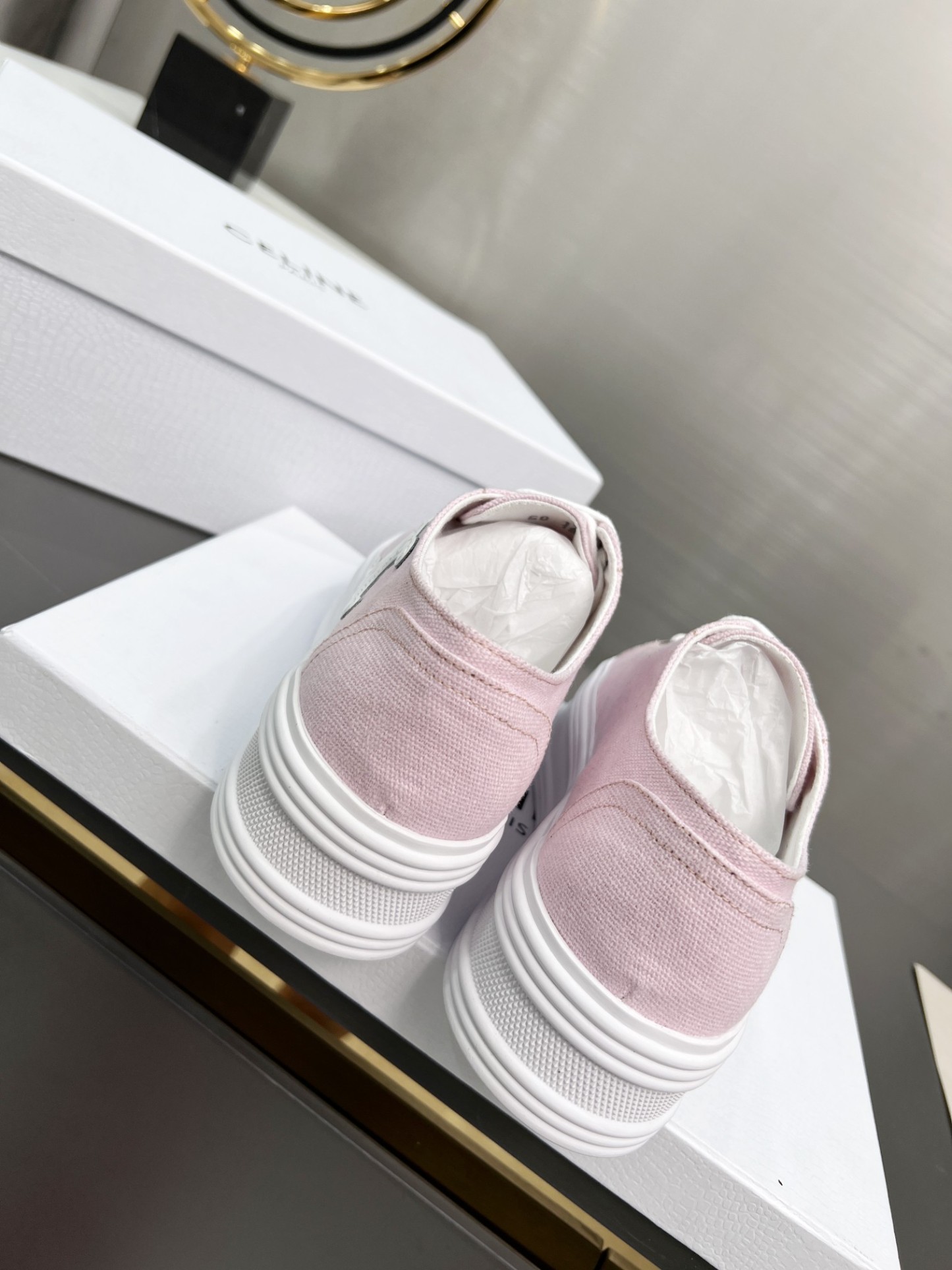 C style low heel canvas casual shoes-Luxeon