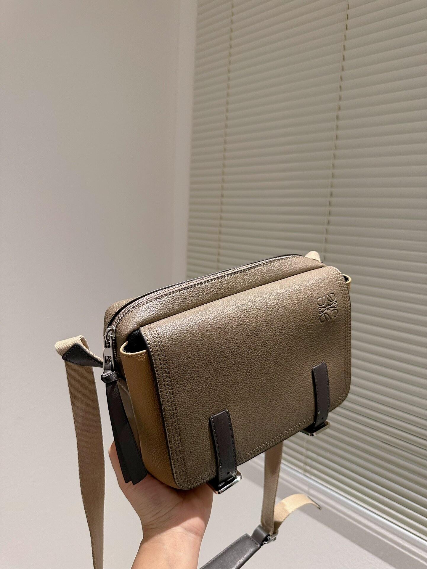 L style postman handbags-Luxeon