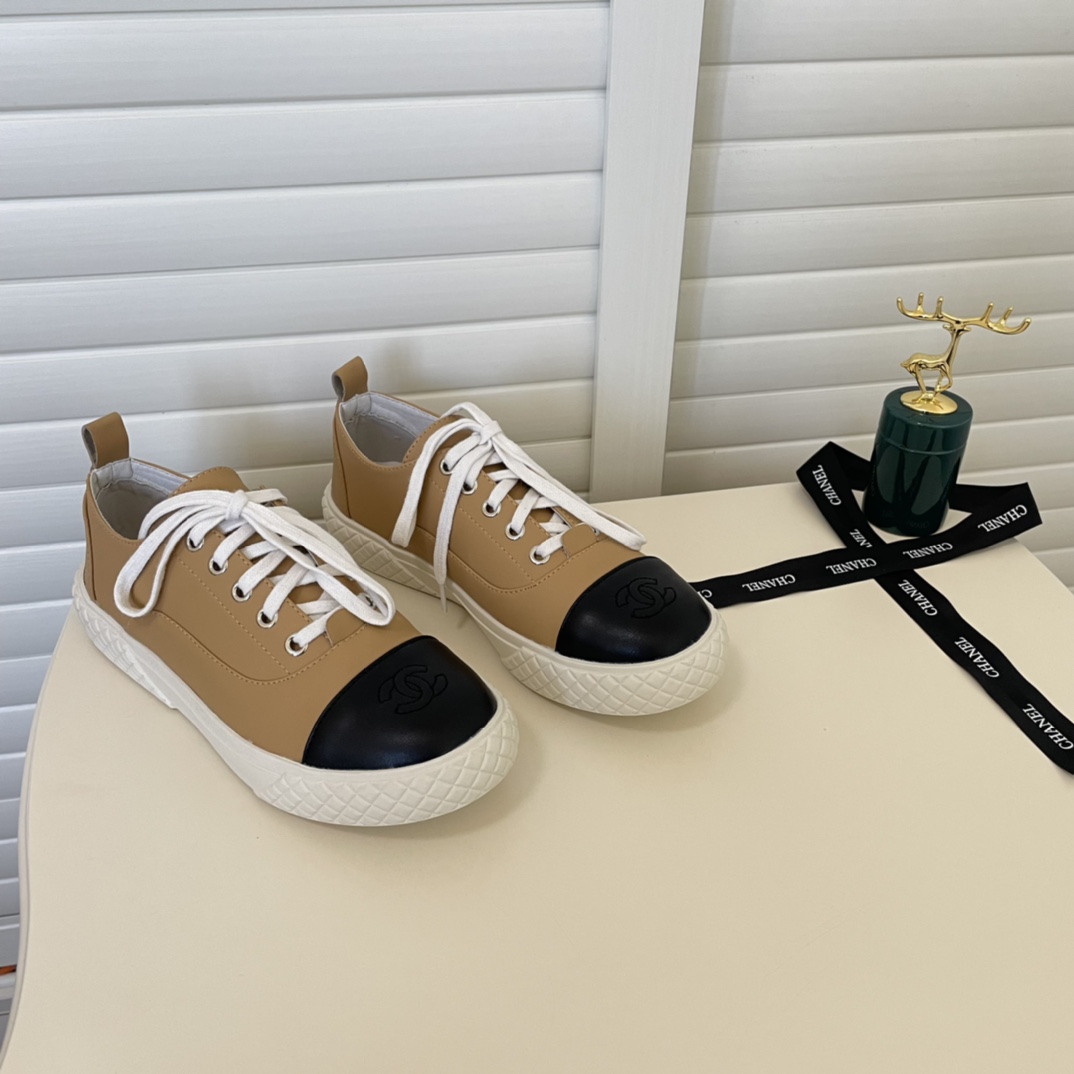 C style Women Lace Up Flat Sneakers-Luxeon