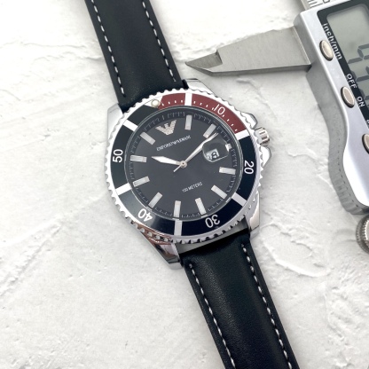 Emporio Armani Men Business Watch Leather Watchband-Luxeon