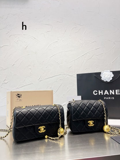 C style golden ball handbag-Luxeon