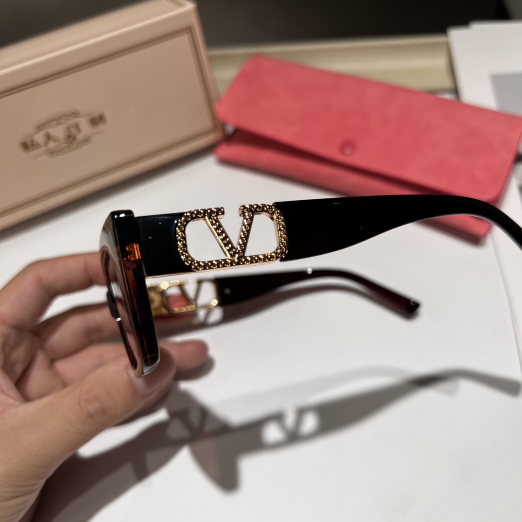 Va Fashion Sunglasses-Luxeon