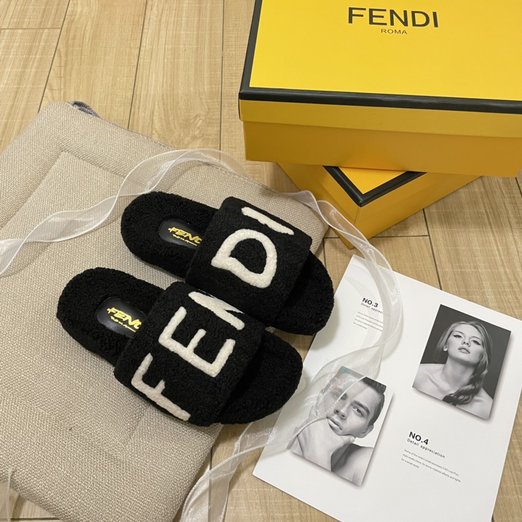 F style new women winter plush slippers-Luxeon