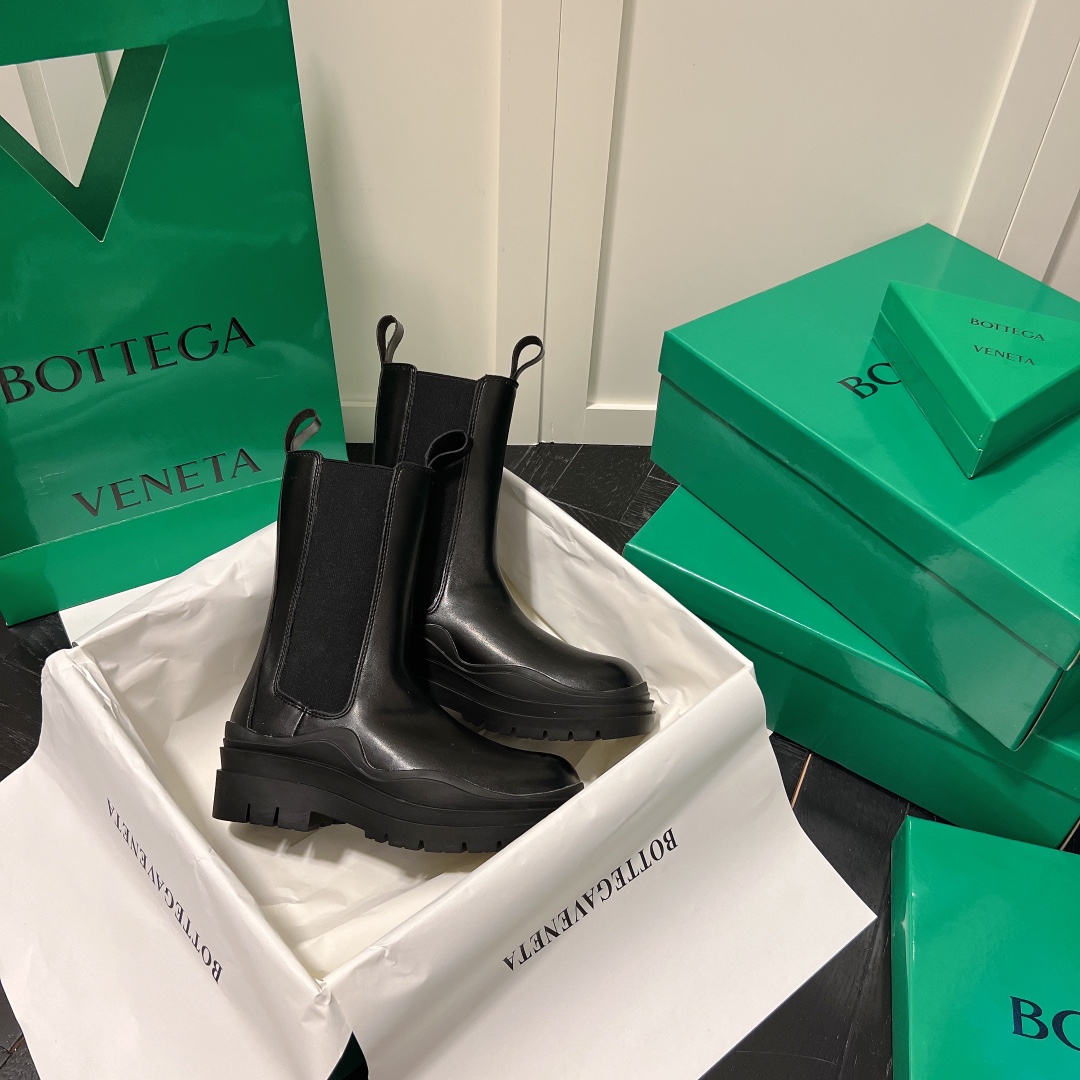 Bottega Venet mid-calf heeled boots-Luxeon