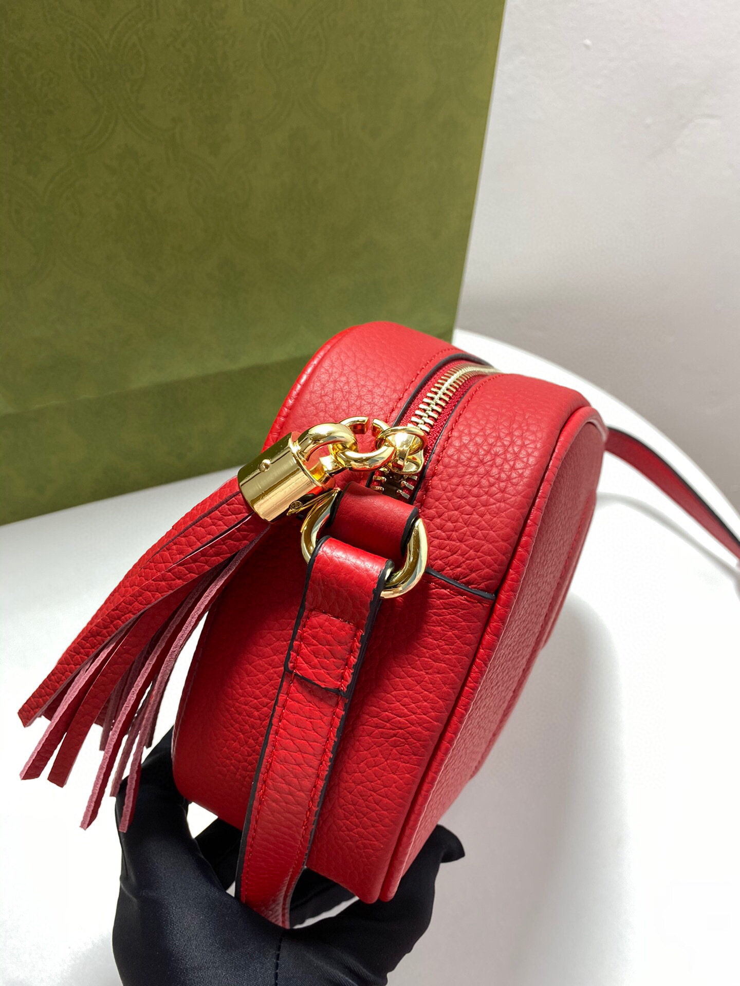 G style lychee pattern Cross-body bag-Luxeon
