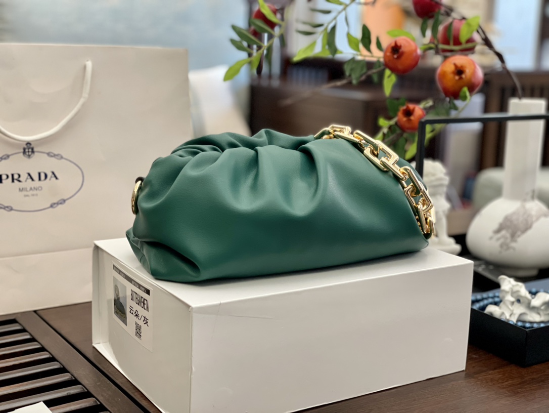 BV Bottega Veneta Underarm Bags Handbags-Luxeon