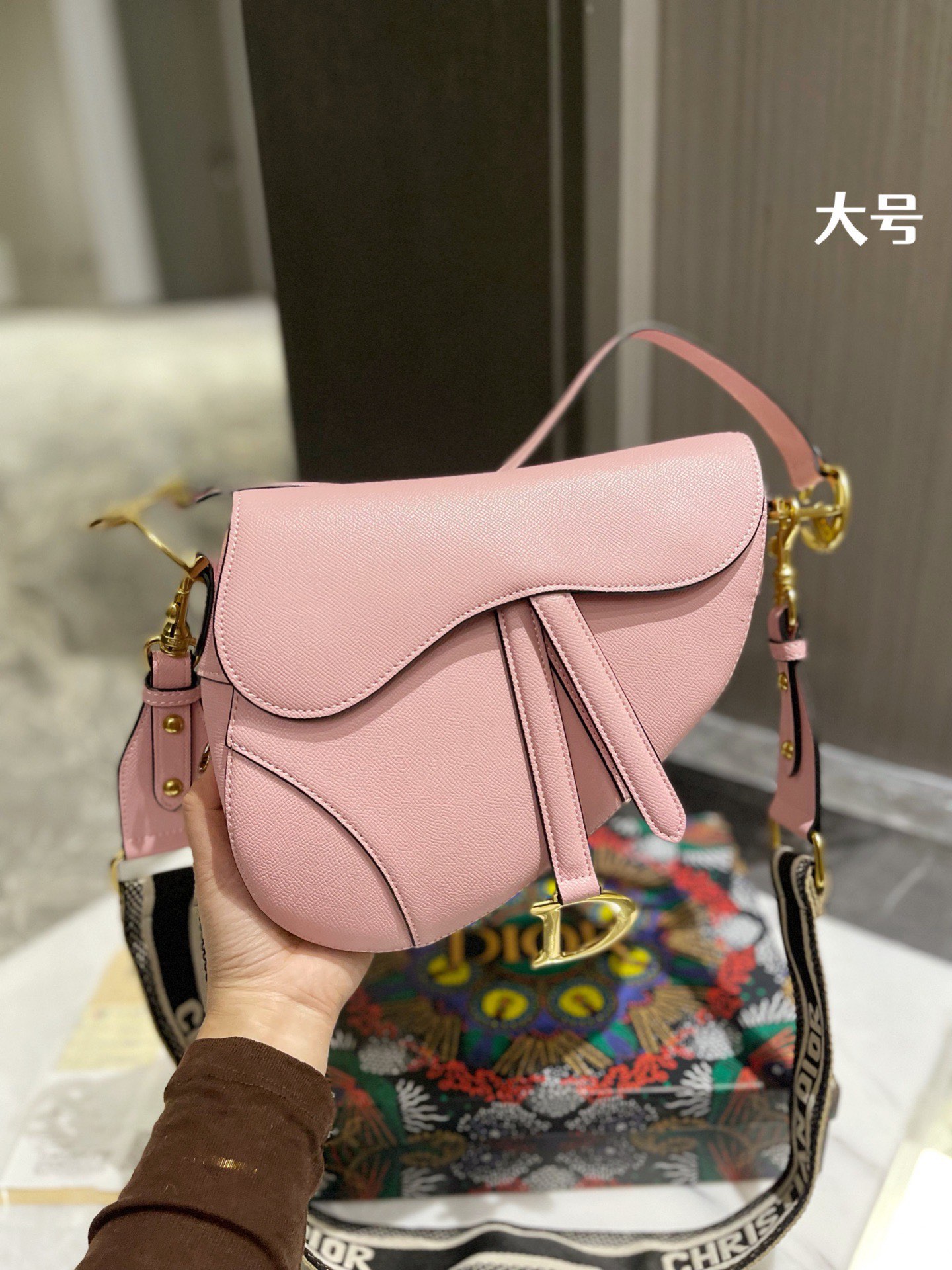 D style saddle handbags-Luxeon