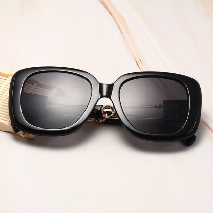 Ver Women's Vintage Sunglasses-Luxeon