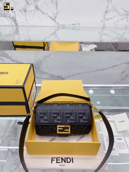 F style handbags shoulder bags-Luxeon