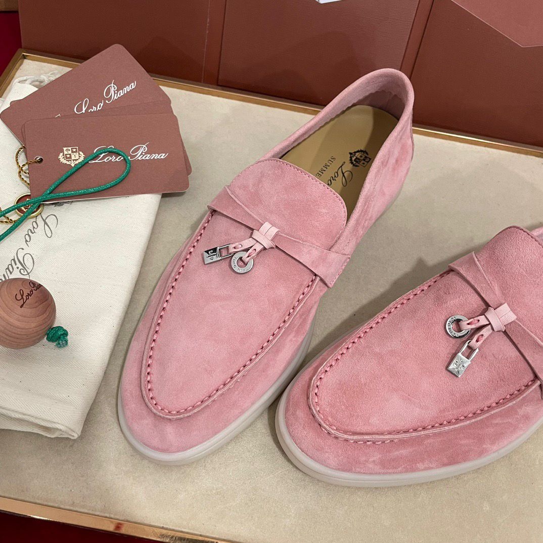 Loafers shoes