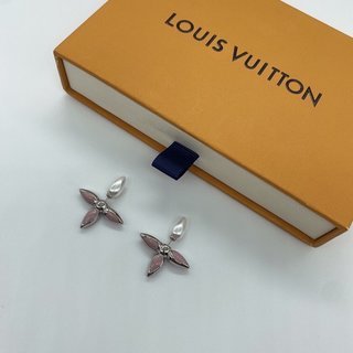 L style new earrings-Luxeon