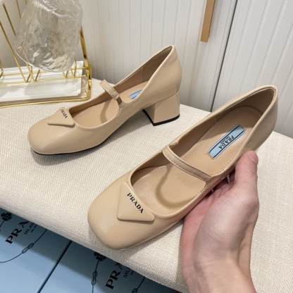 P style Women Square Low Heel Pump-Luxeon