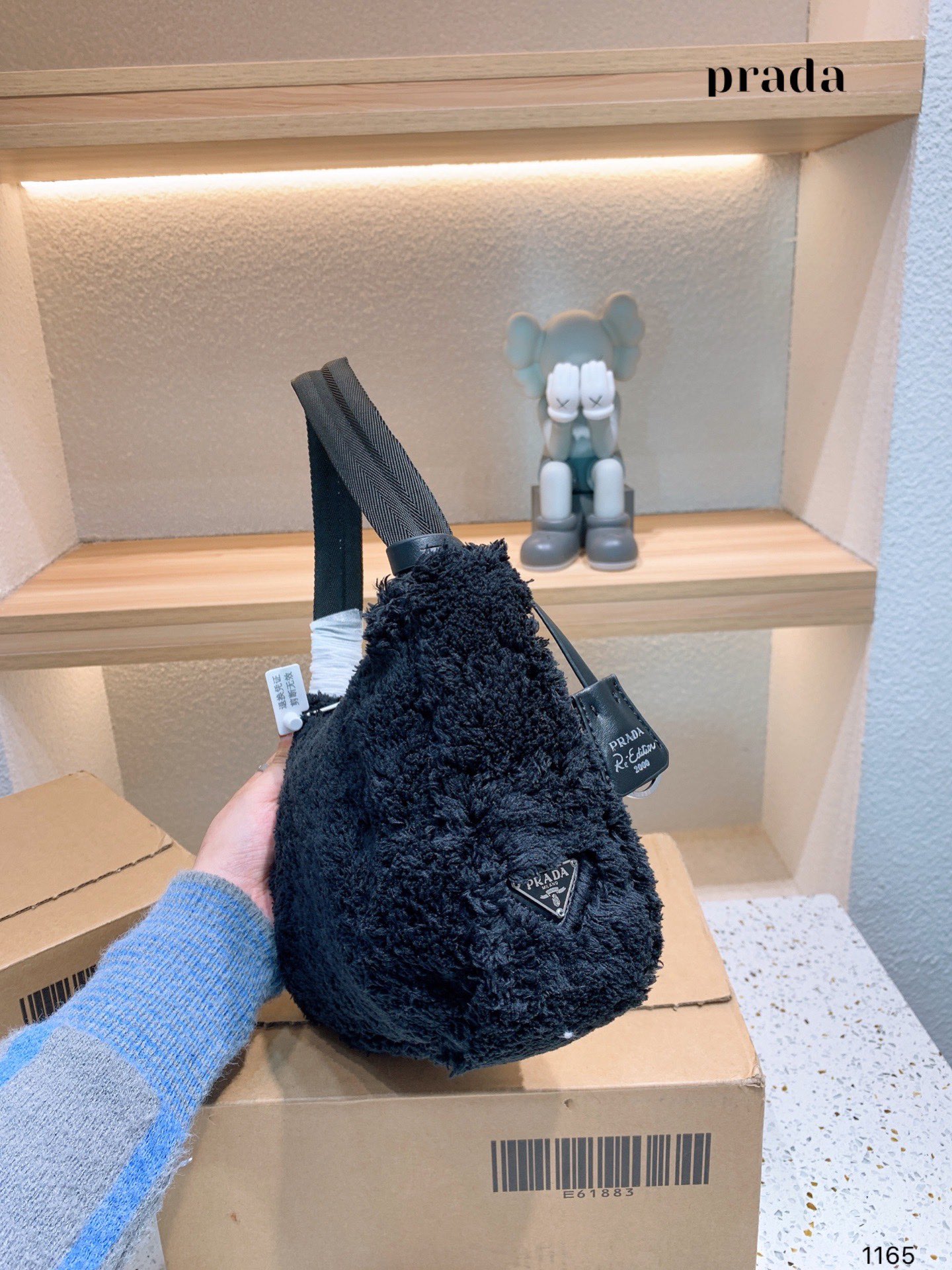 P style Hobo Handbags Underarm Bags Velvet-Luxeon