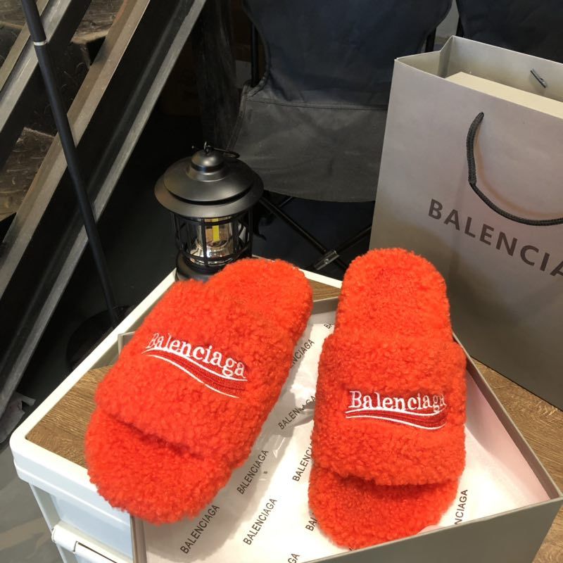 B style new women fur slippers with logo upper-Luxeon