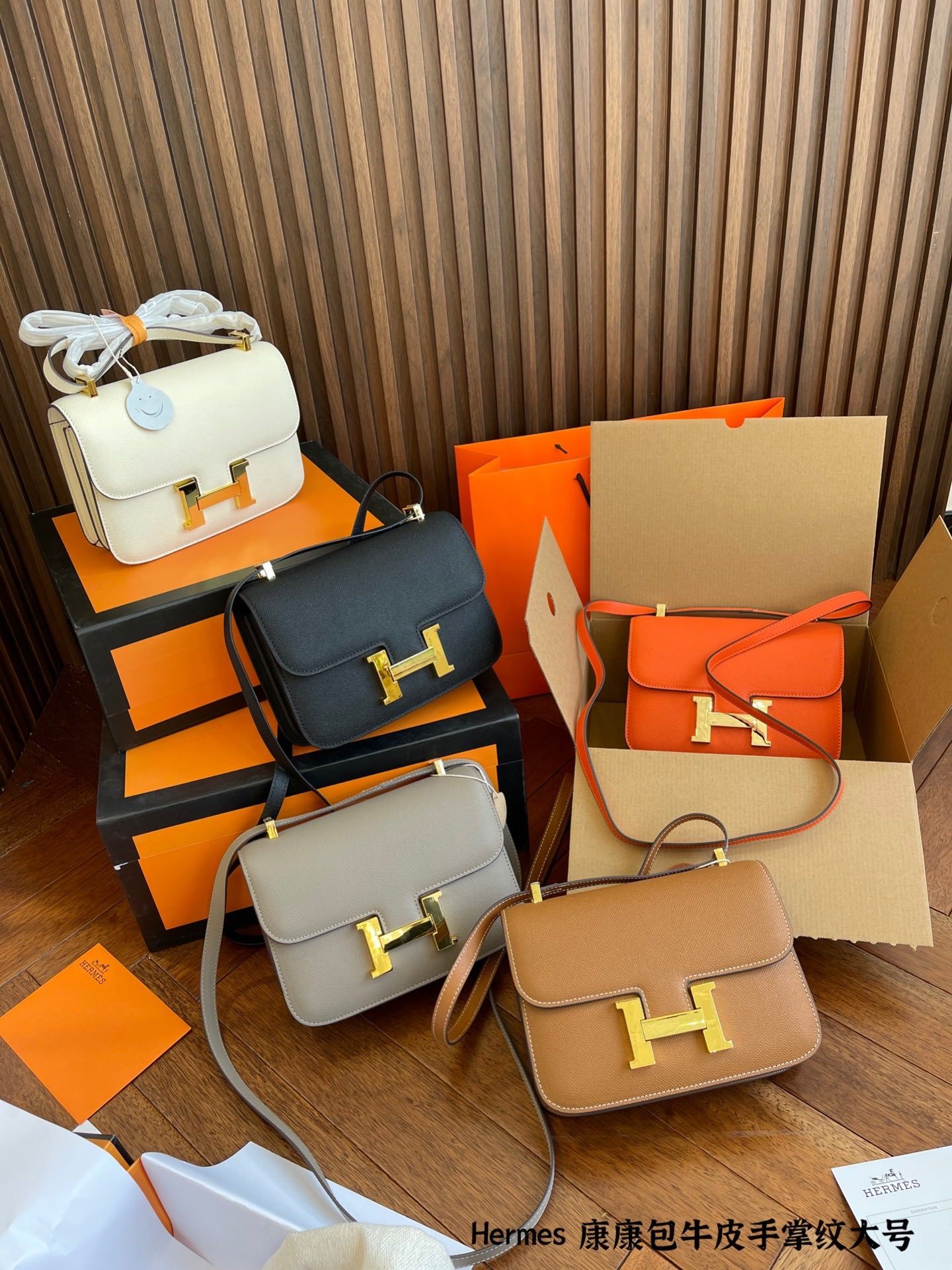 H style Handbags Square Shoulder Bags-Luxeon