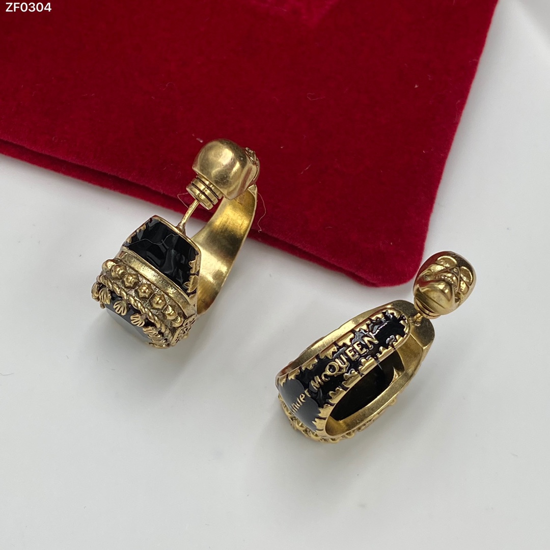 New mcqueen earrings-Luxeon