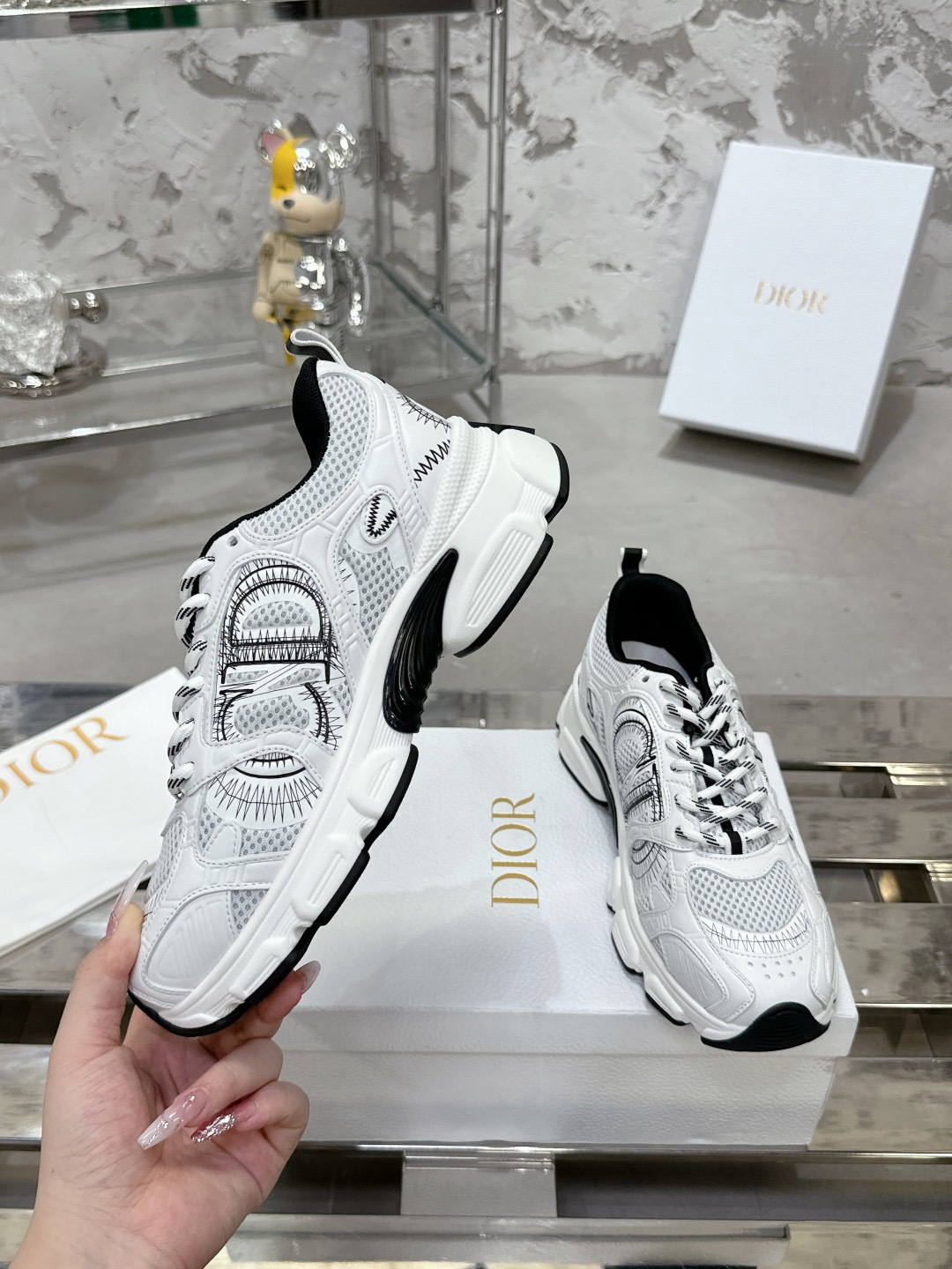 Mesh casual athletic shoes