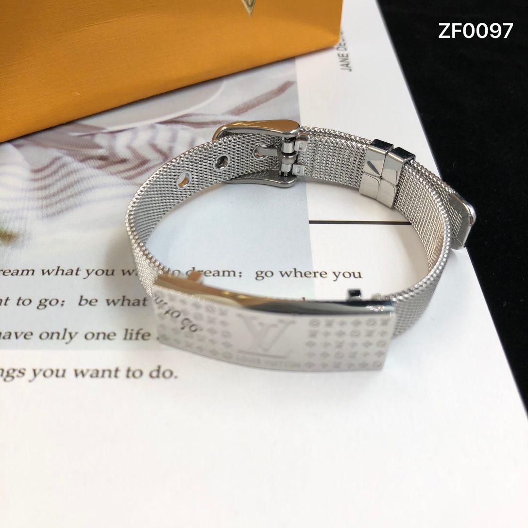 L style Fashion Bracelet-Luxeon