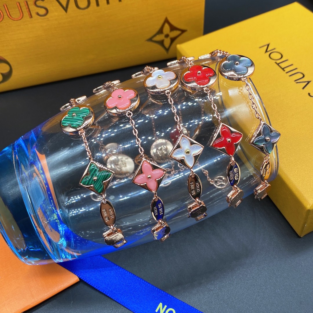 L style five flower bracelet-Luxeon