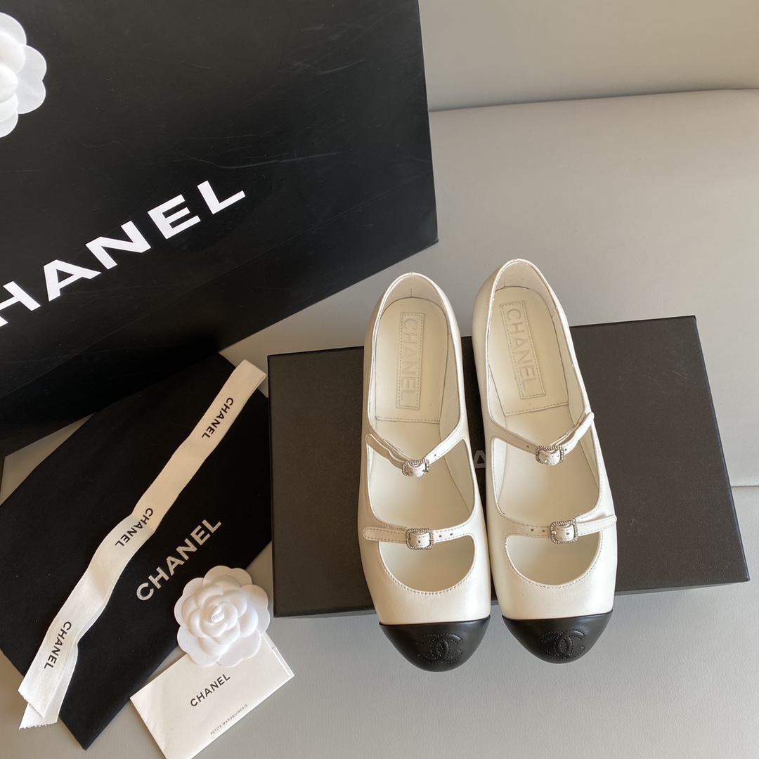 C style Mary Jane Flats-Luxeon