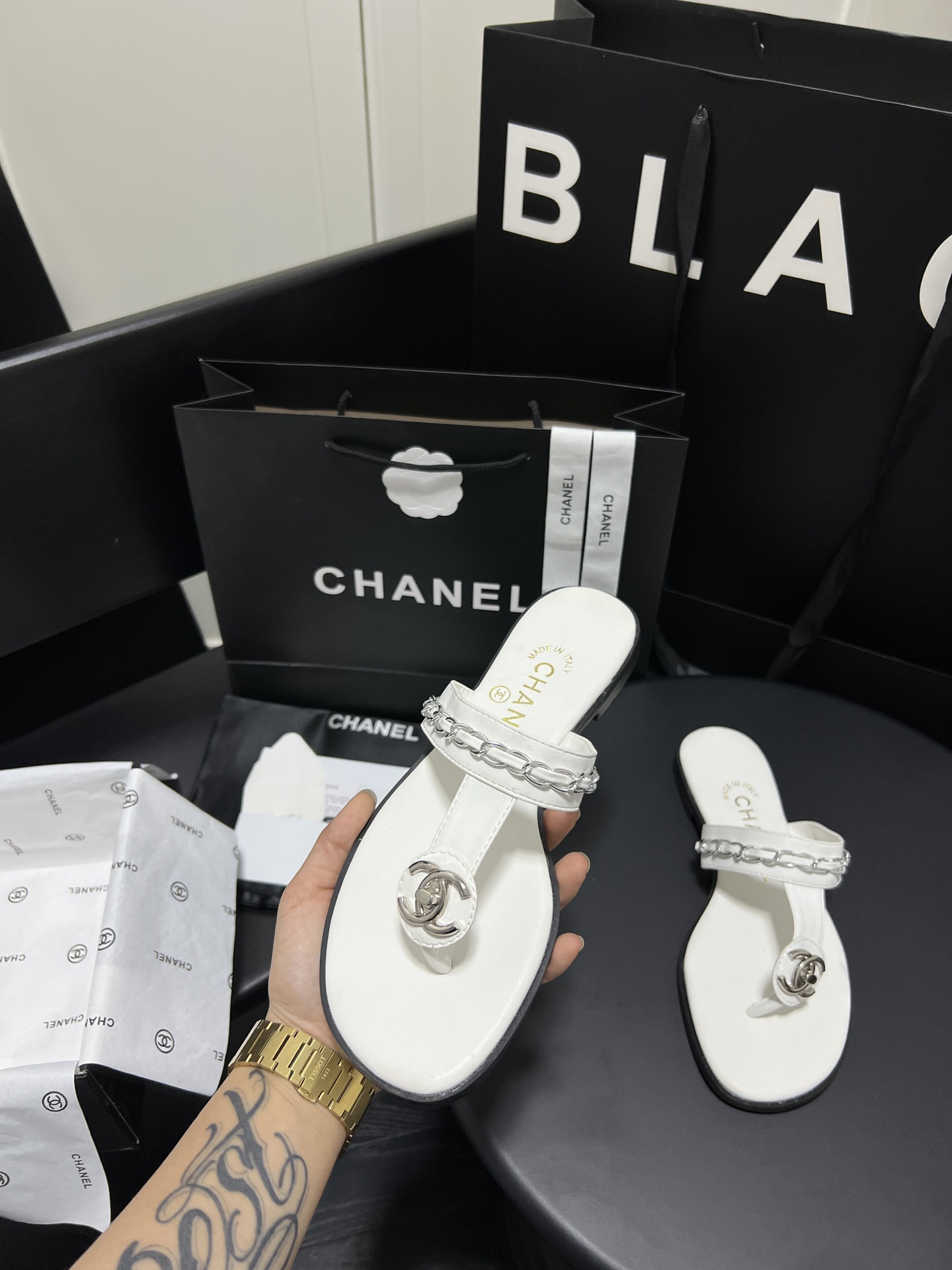 C style & Vintage Secondhand School Bag Buckle Slippers-Luxeon