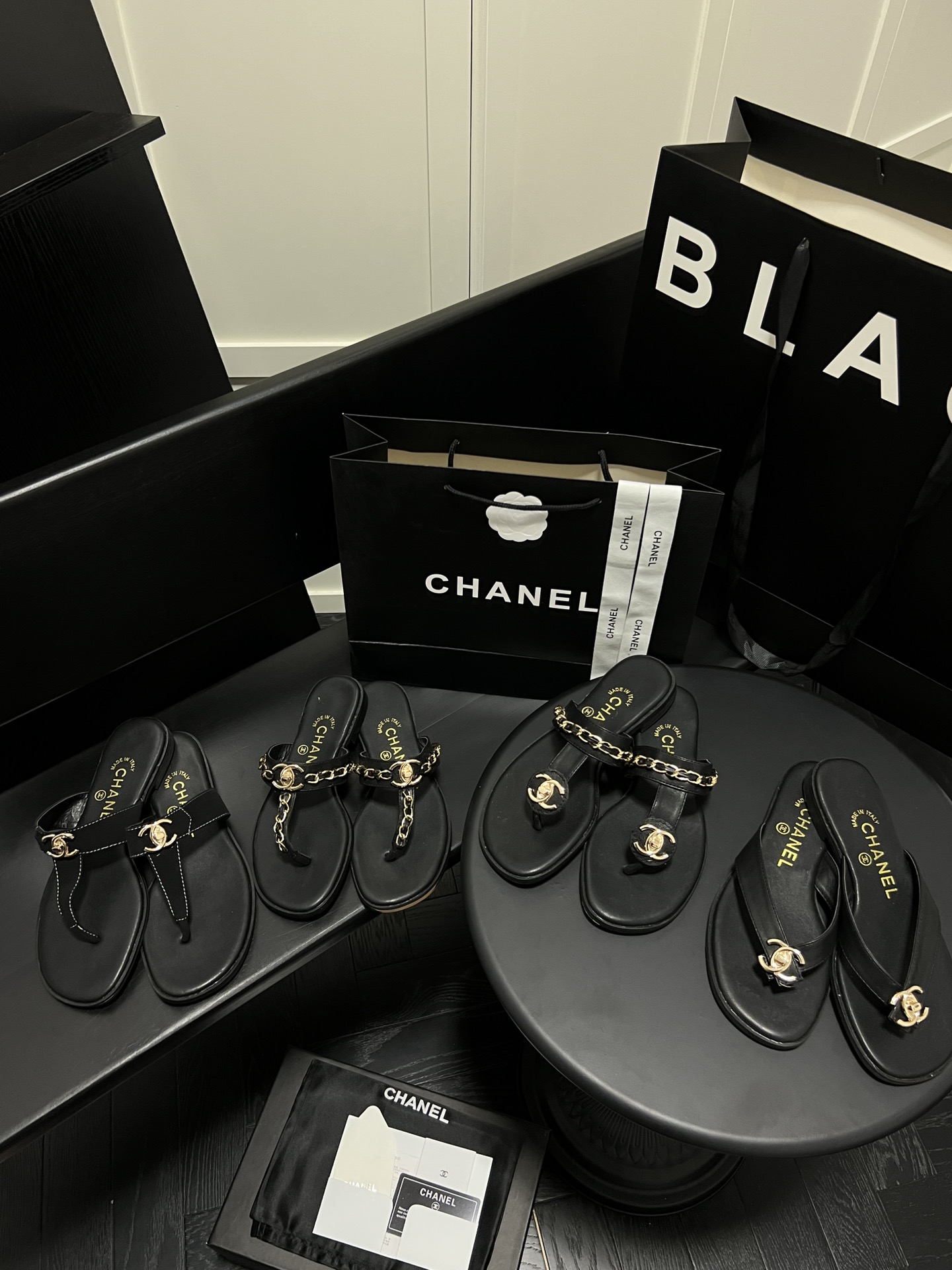 C style & Vintage Secondhand School Bag Buckle Slippers-Luxeon
