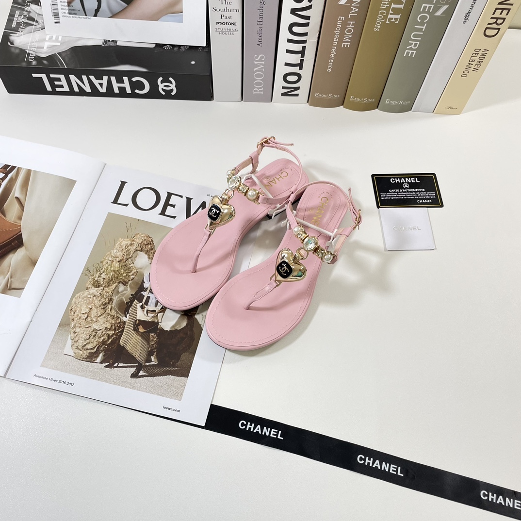 C style 2023 Spring New Love Double Buckle Sandals-Luxeon