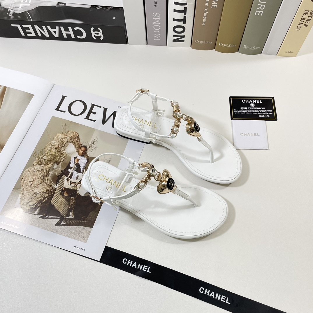 C style 2023 Spring New Love Double Buckle Sandals-Luxeon