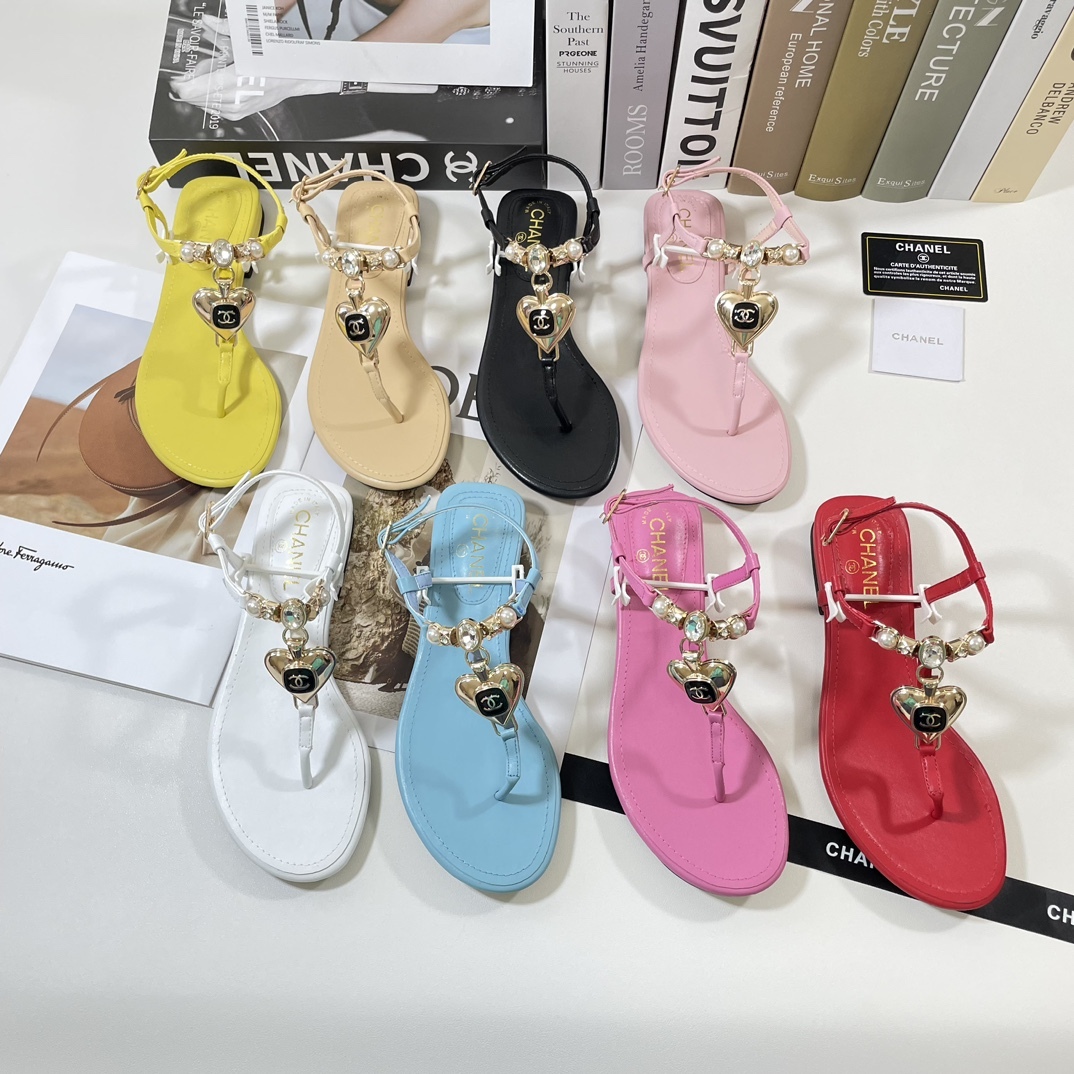 C style 2023 Spring New Love Double Buckle Sandals-Luxeon
