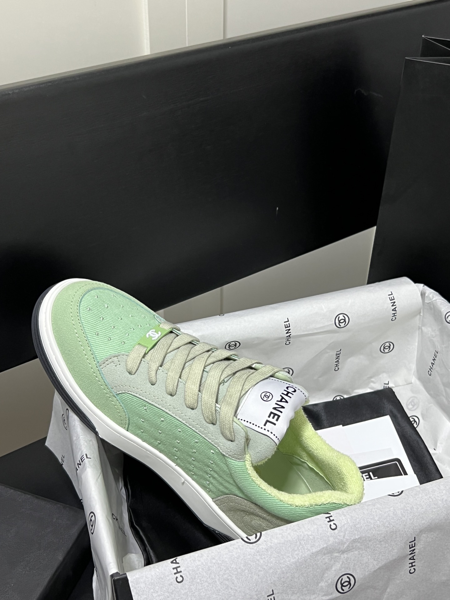 C style spring and summer new rainbow series candy-colored white shoes-Luxeon
