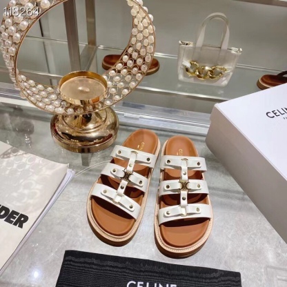 C Style Retro Arc de Triomphe Retro Slippers