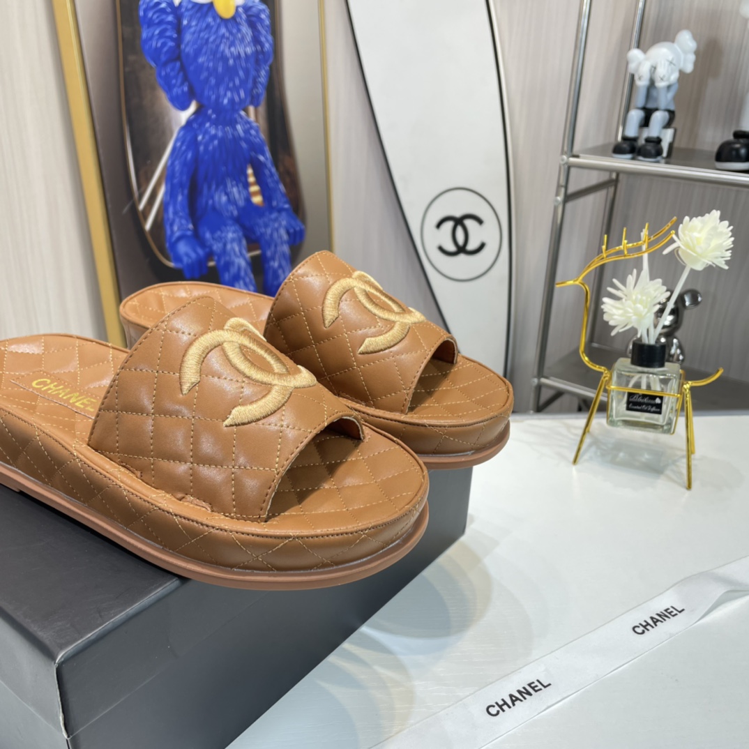 C style summer high-end slippers-Luxeon