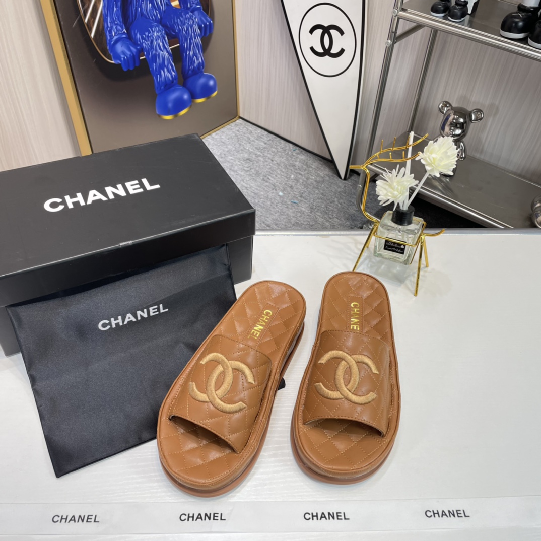 C style summer high-end slippers-Luxeon
