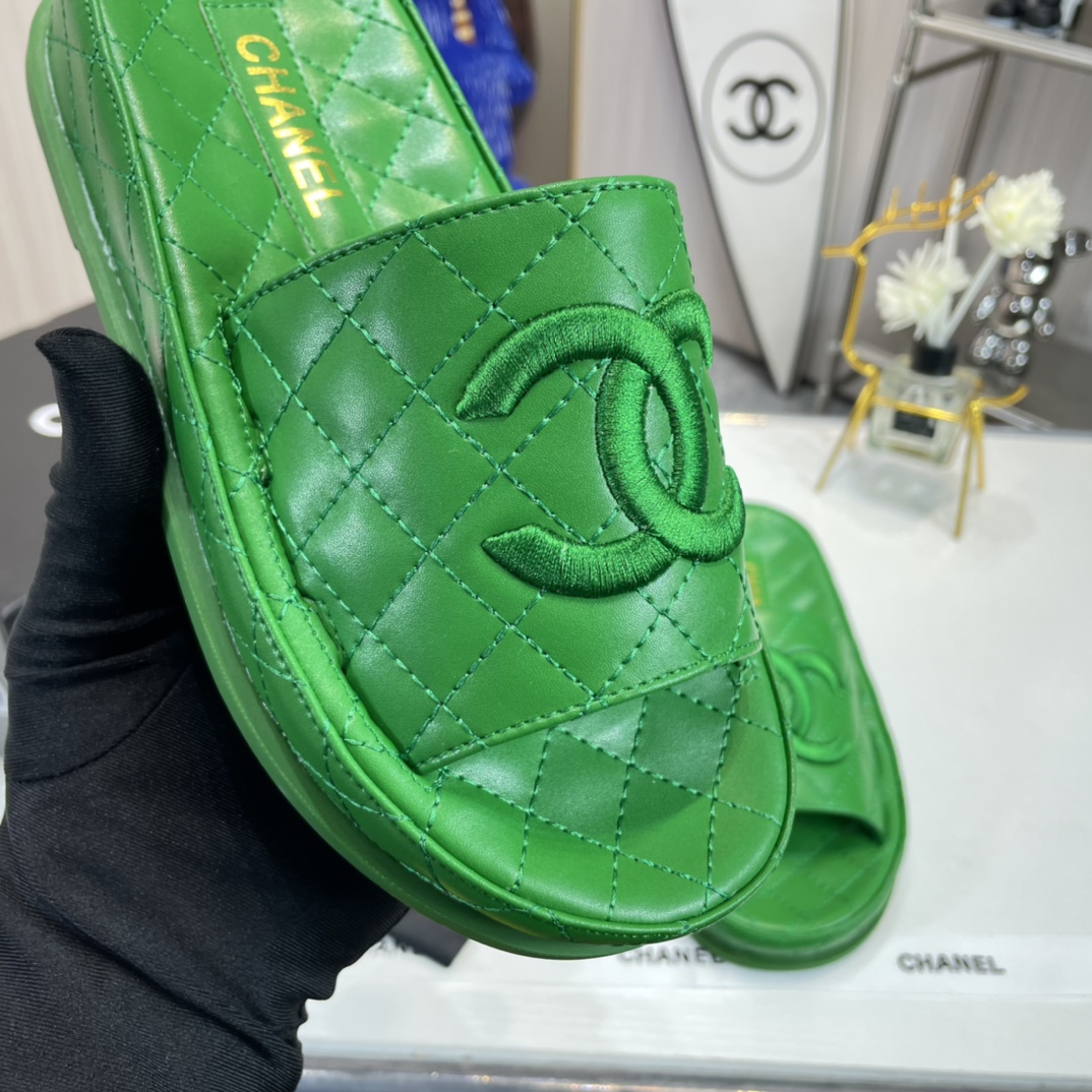 C style summer high-end slippers-Luxeon