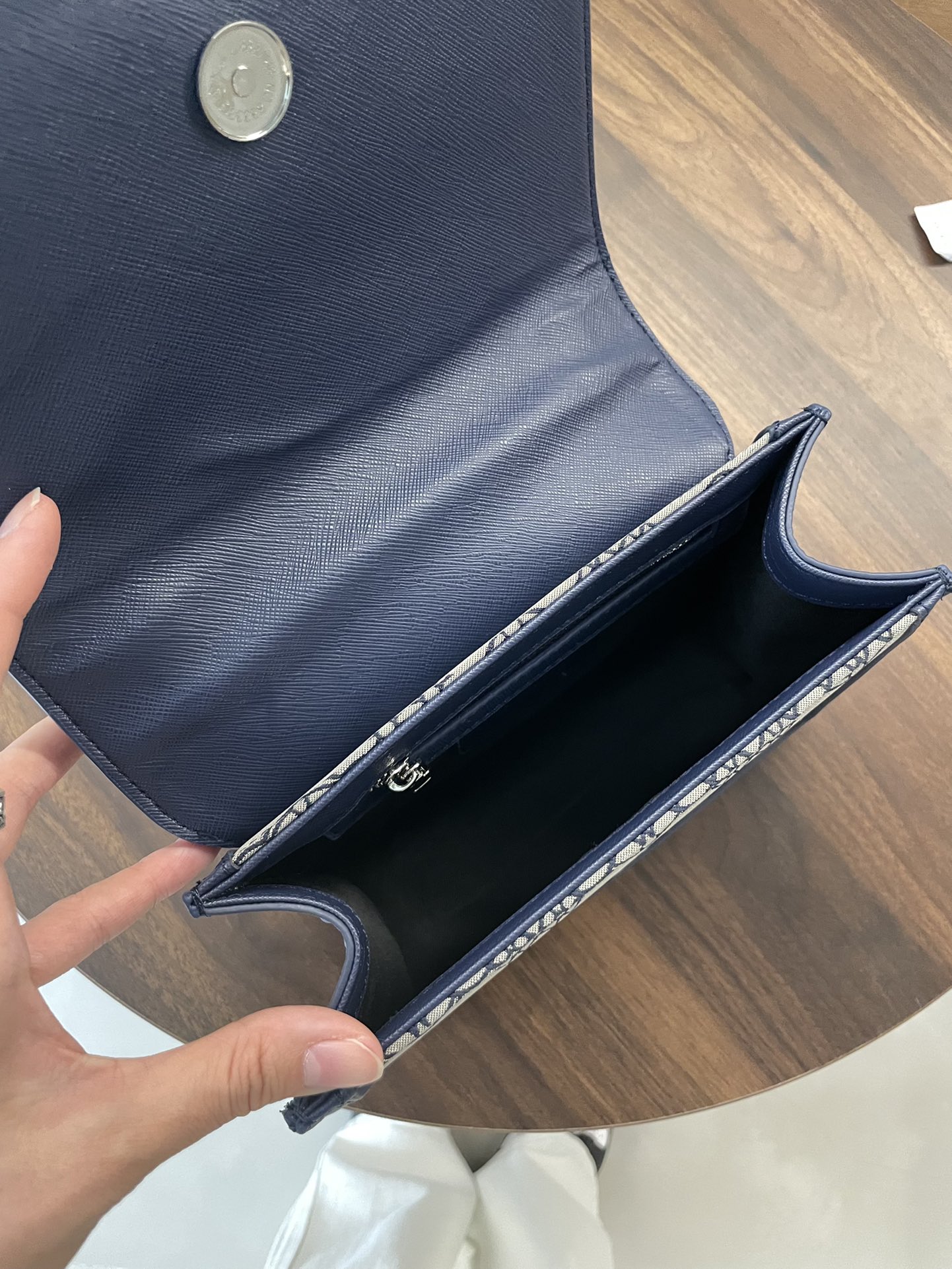 Vivienne Westwoo Square Bags Punk Style-Luxeon