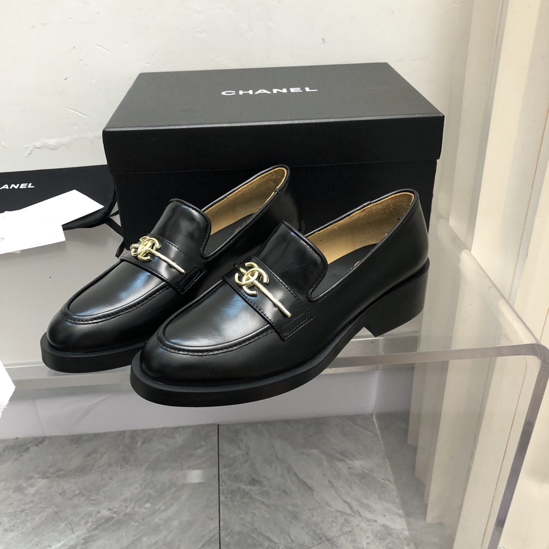 C style New Ladies Loafers-Luxeon