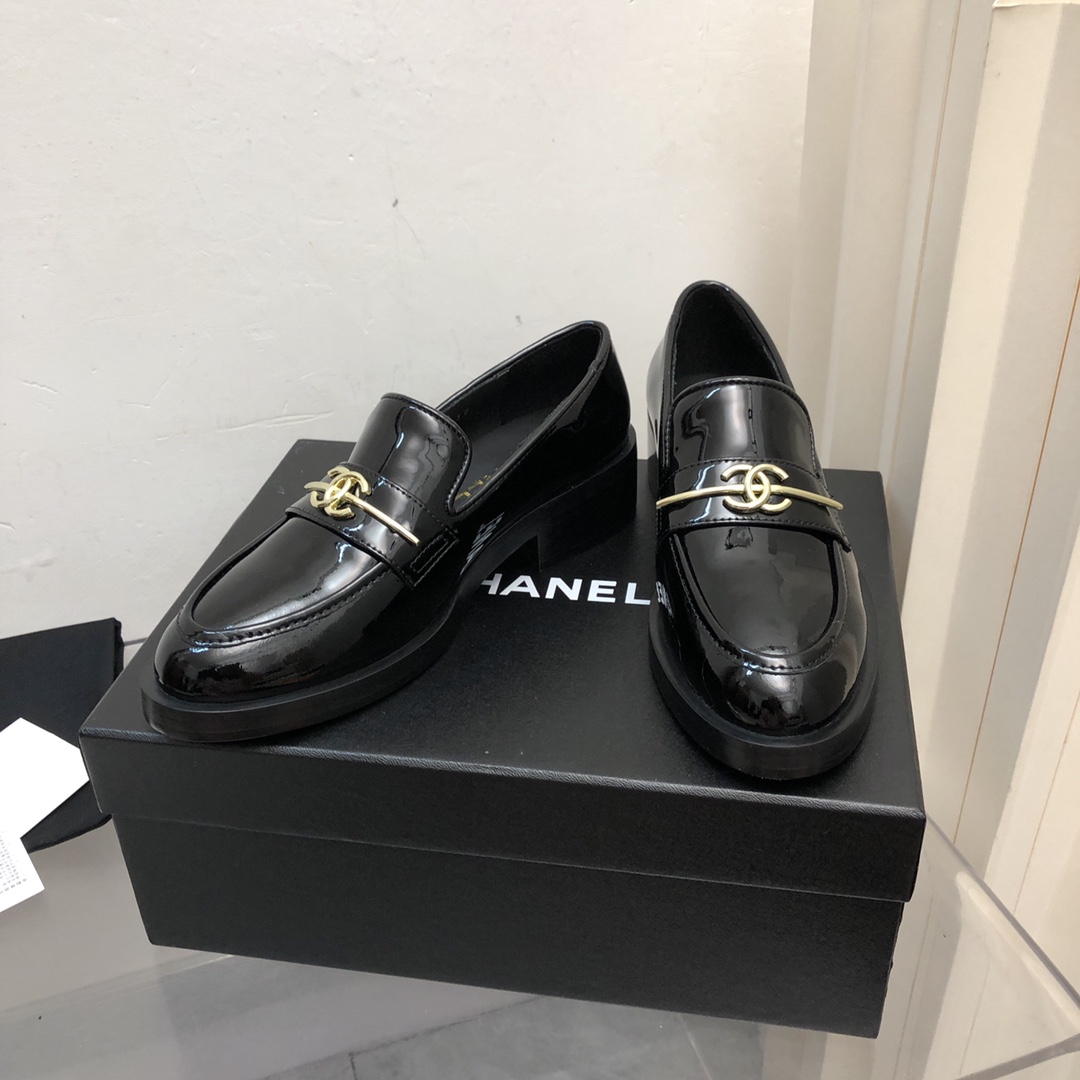 C style New Ladies Loafers-Luxeon